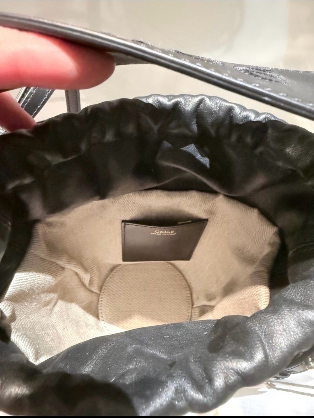 Chloé Black Leather Bucket Bag - Picture 4 of 8